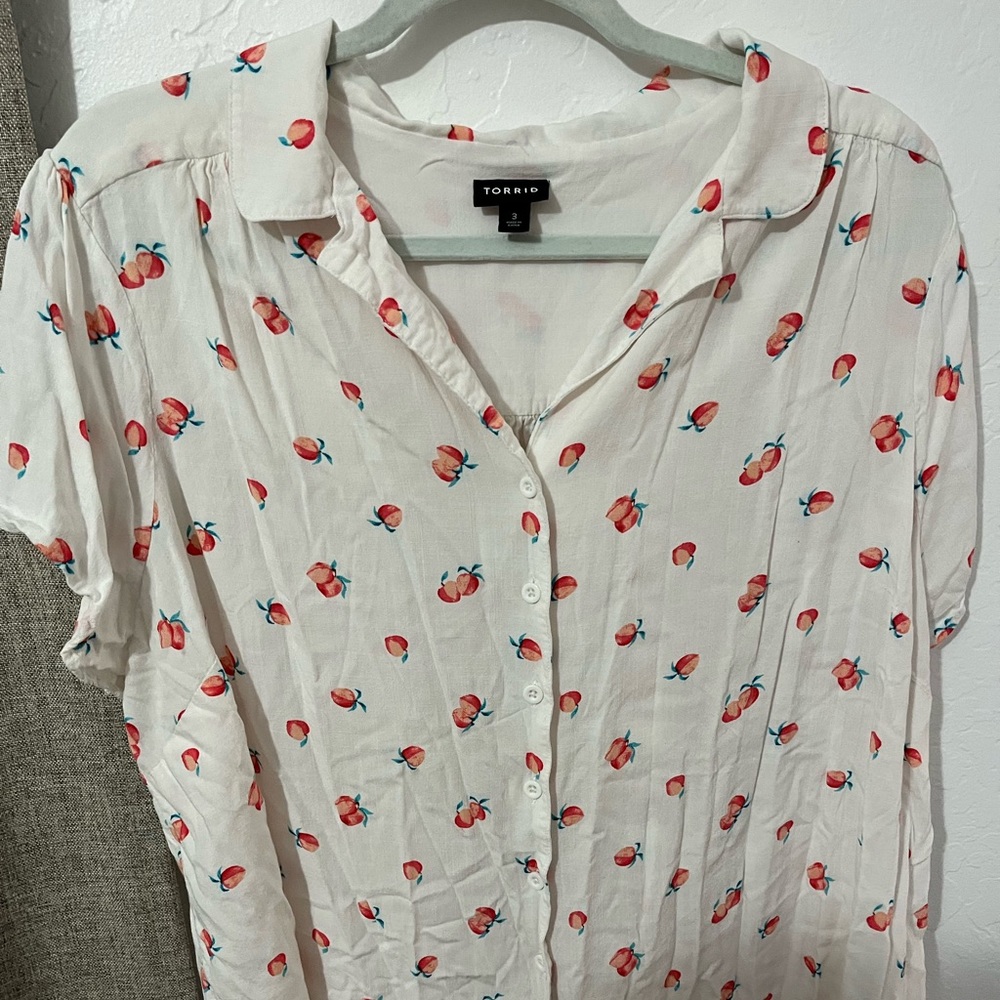 Torrid size 3 peach linen shirt